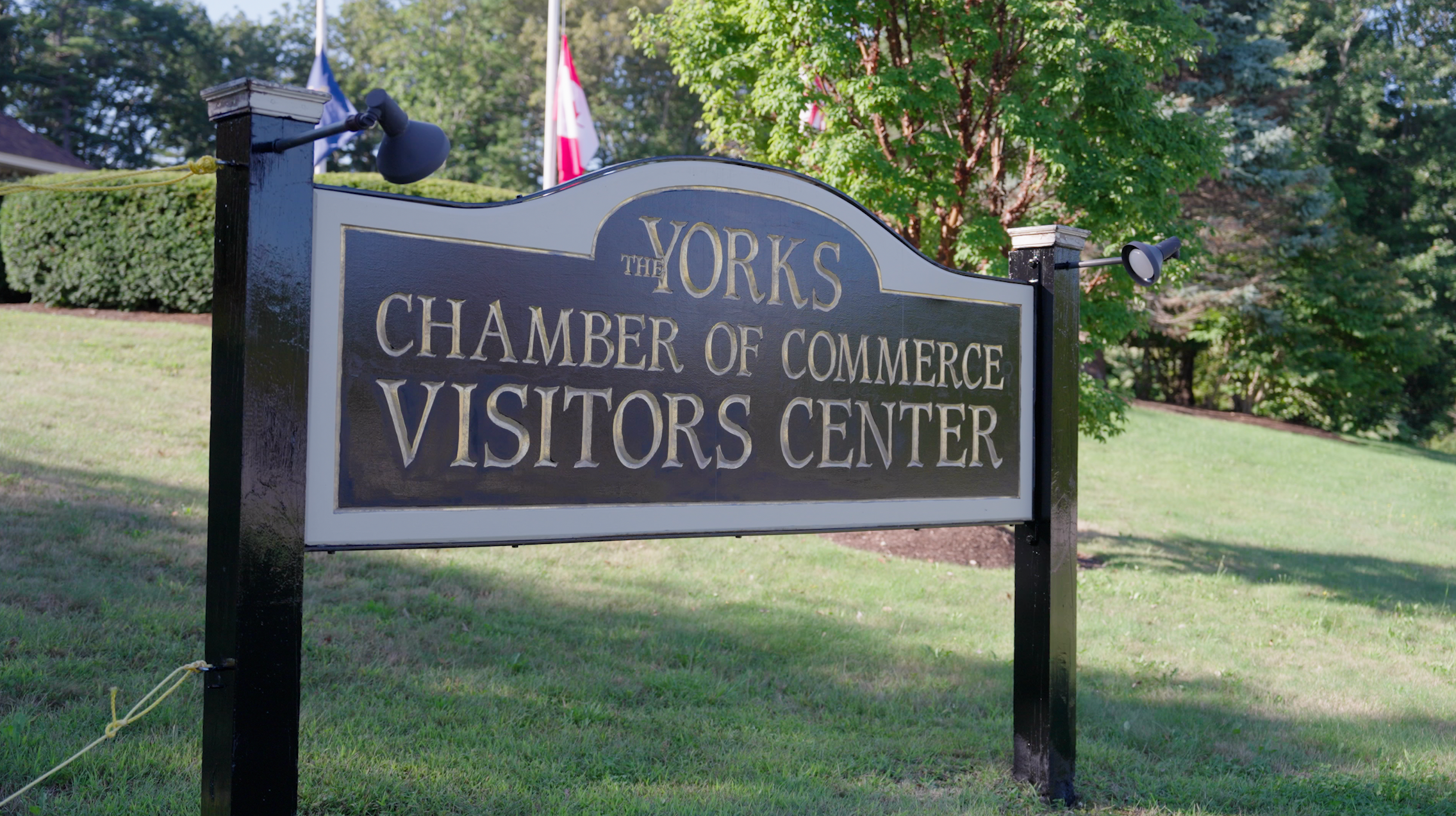 York Maine Chamber of Commerce sign